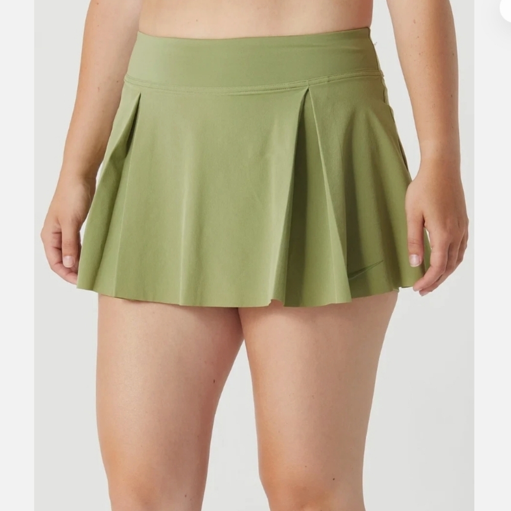 NIKE Tenn8s Skirt